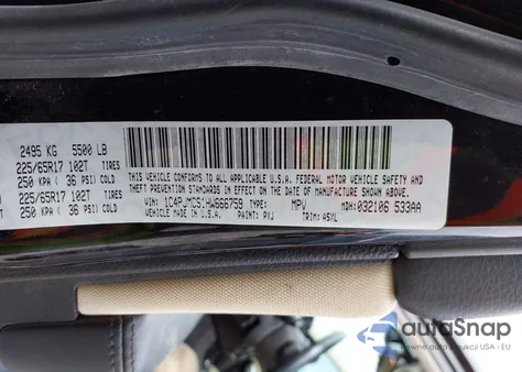 2017 Jeep Cherokee Latitude 4X4 from USA, damaged, VIN 1C4PJMCS1HW666759